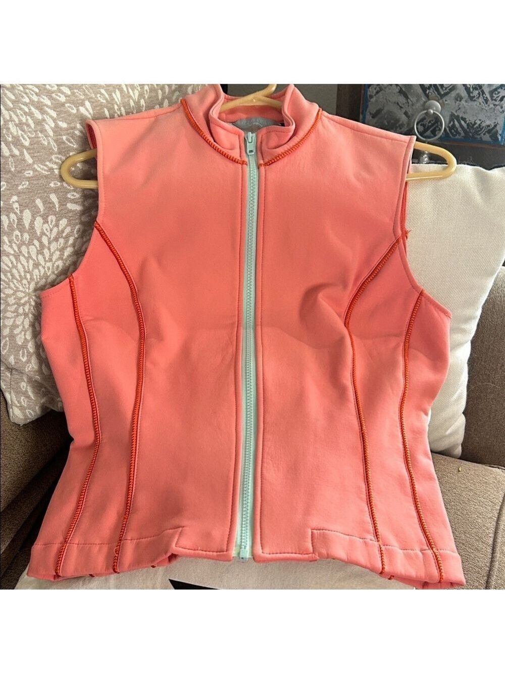 Sleeveless Coral Zip-Front Vest - Lightweight Active Layer - Picture 1 of 3